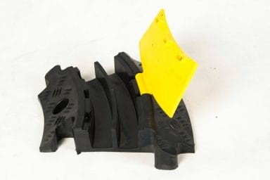 Osłona kablowa 2-kanałowa narożnik 25x28x5 cm element systemowy umożliwiający zmianę kierunku trasy kabli.