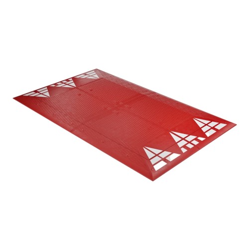 Próg_zwalniający_wyspowy_QUARTET_duży_komplet_z_akcesoriami_czerwonobiały