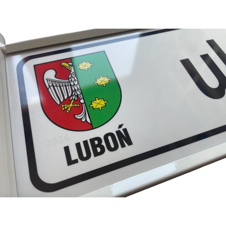 Tablica ulicowa sim dwustronna 970x214 mm premium wielkoformatowy panel informacyjny sim zapewniający doskonałą widoczność nazw ulic.