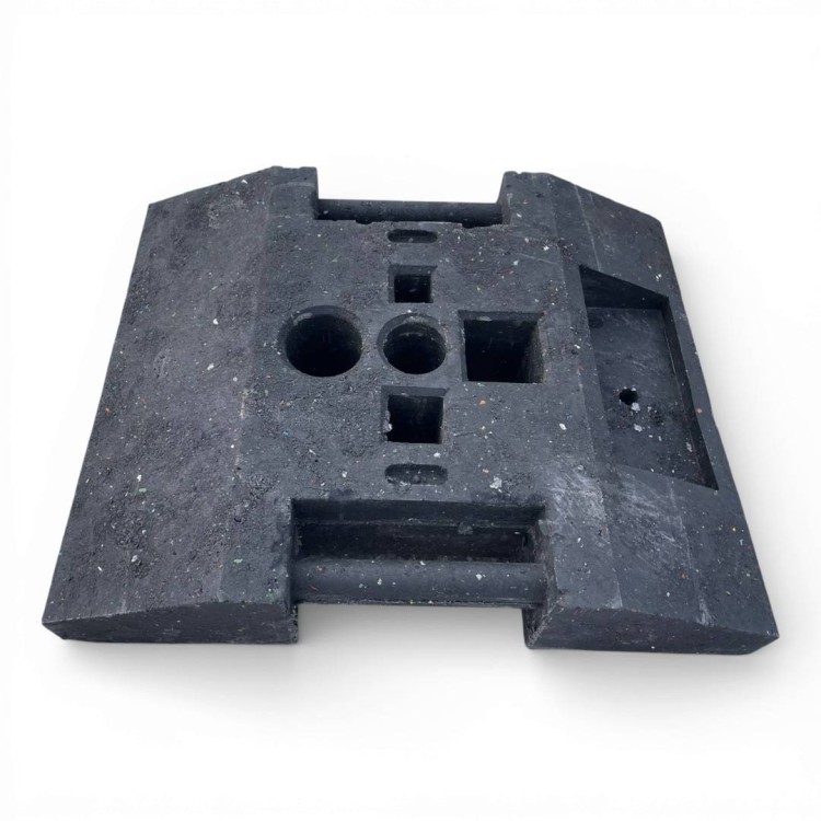 Podstawa pod znaki 15 kg PVC P010 lekka podstawa stabilizująca do tymczasowego oznakowania.