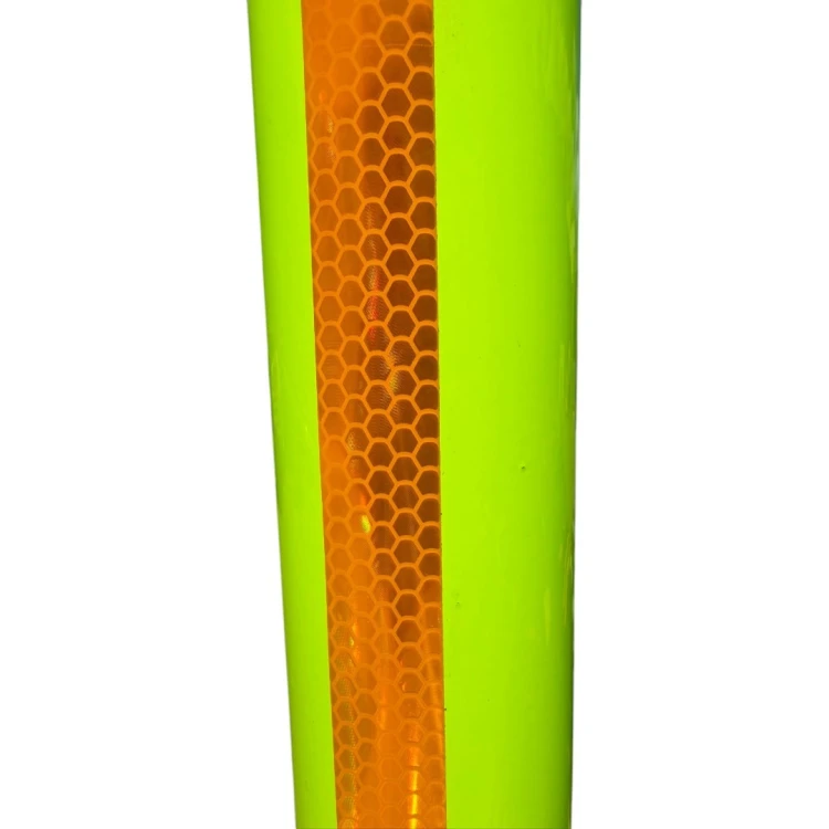 slupek do znakow fluo z odblaskiem.jpg