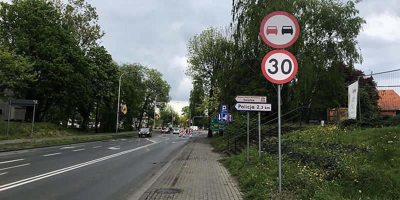 Znaki drogowe odpowiedniej wielkości to podstawa prawidłowego oznakowania dróg